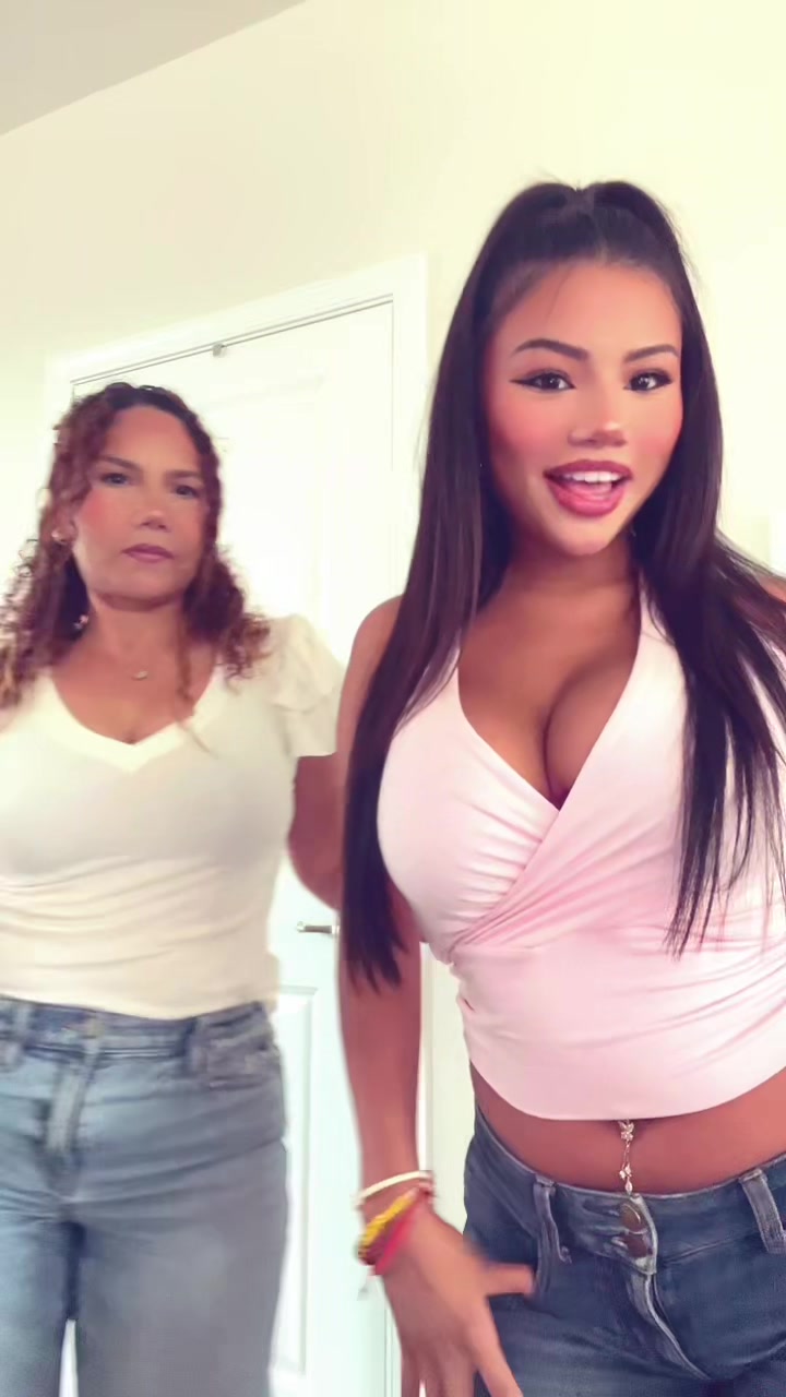 @VALENTINA