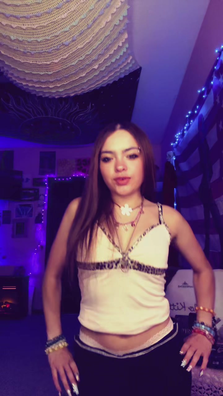 @Sexylexy20
