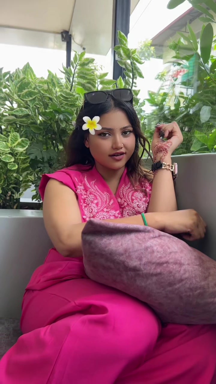 @Tika jaisi 🧿 राधे राधे 🦚🙏