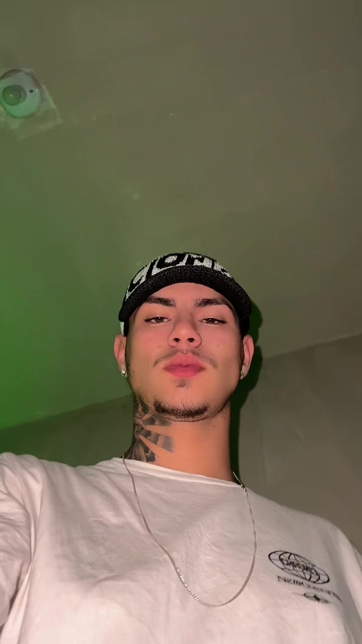 @Andrey_mello_crz