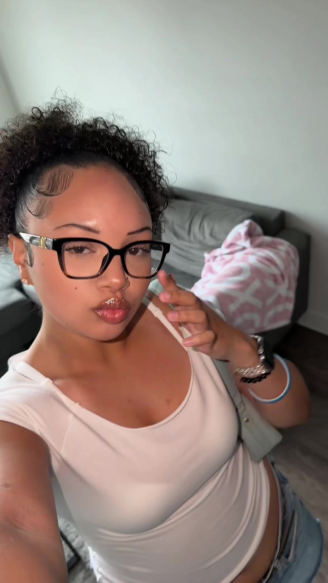 @Alejah (a-lay-jah) 💕