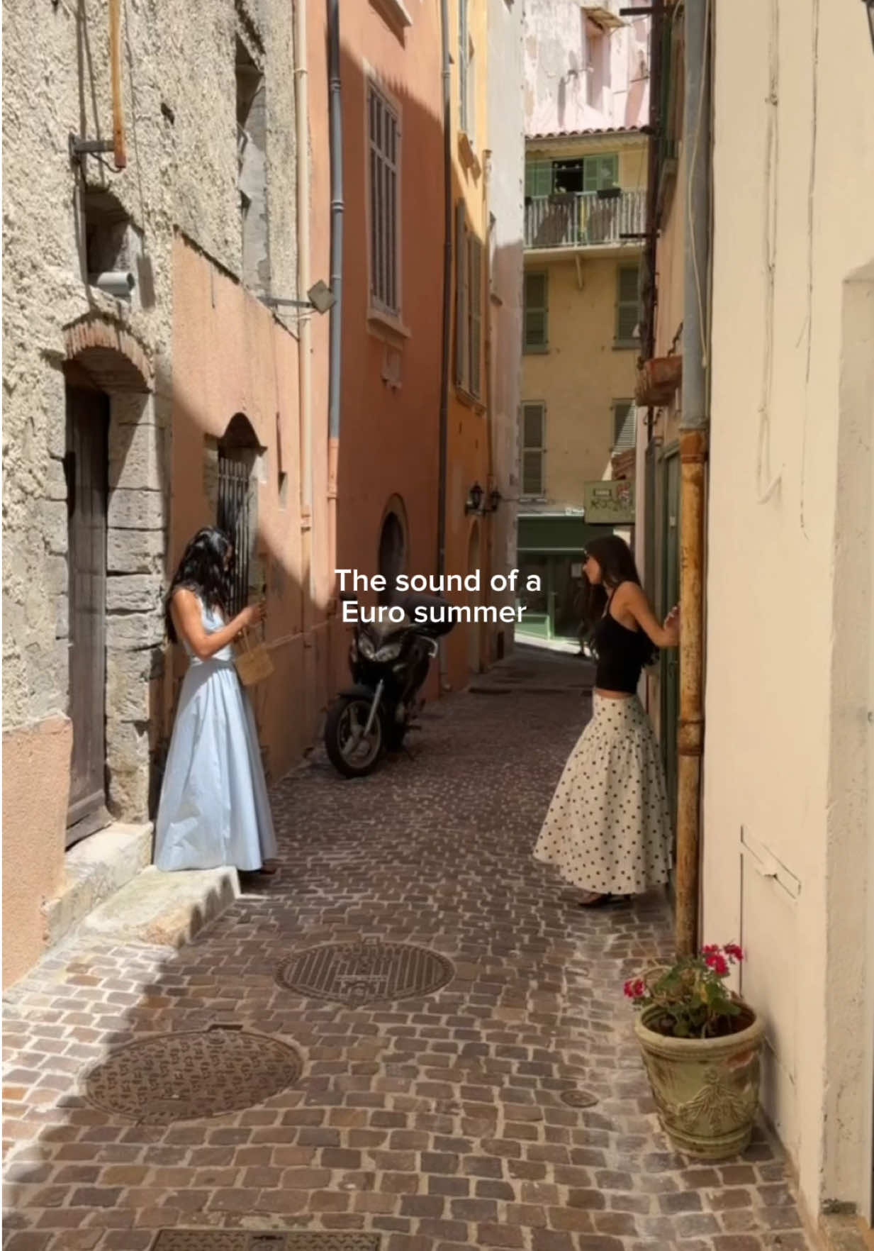 @D Y N A M I T E