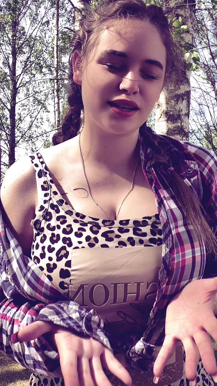 @꧁༺Volchica ༻꧂