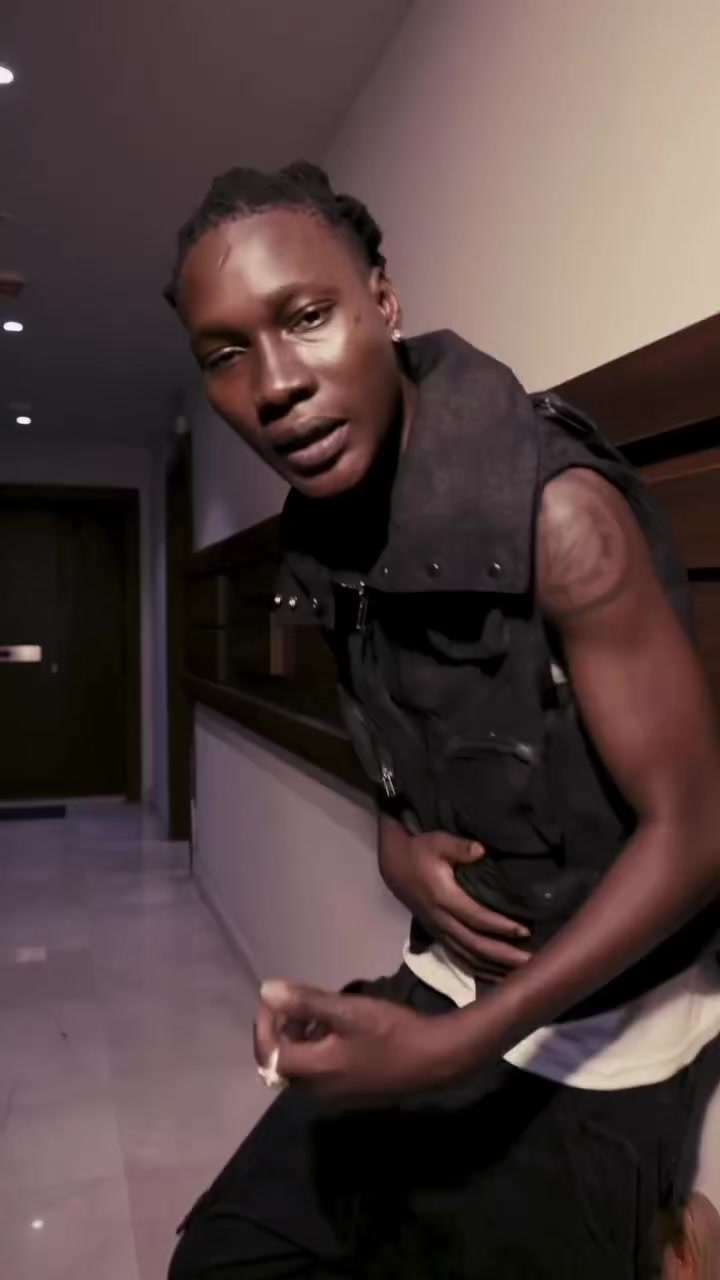 @VH1P3R🐍🔫