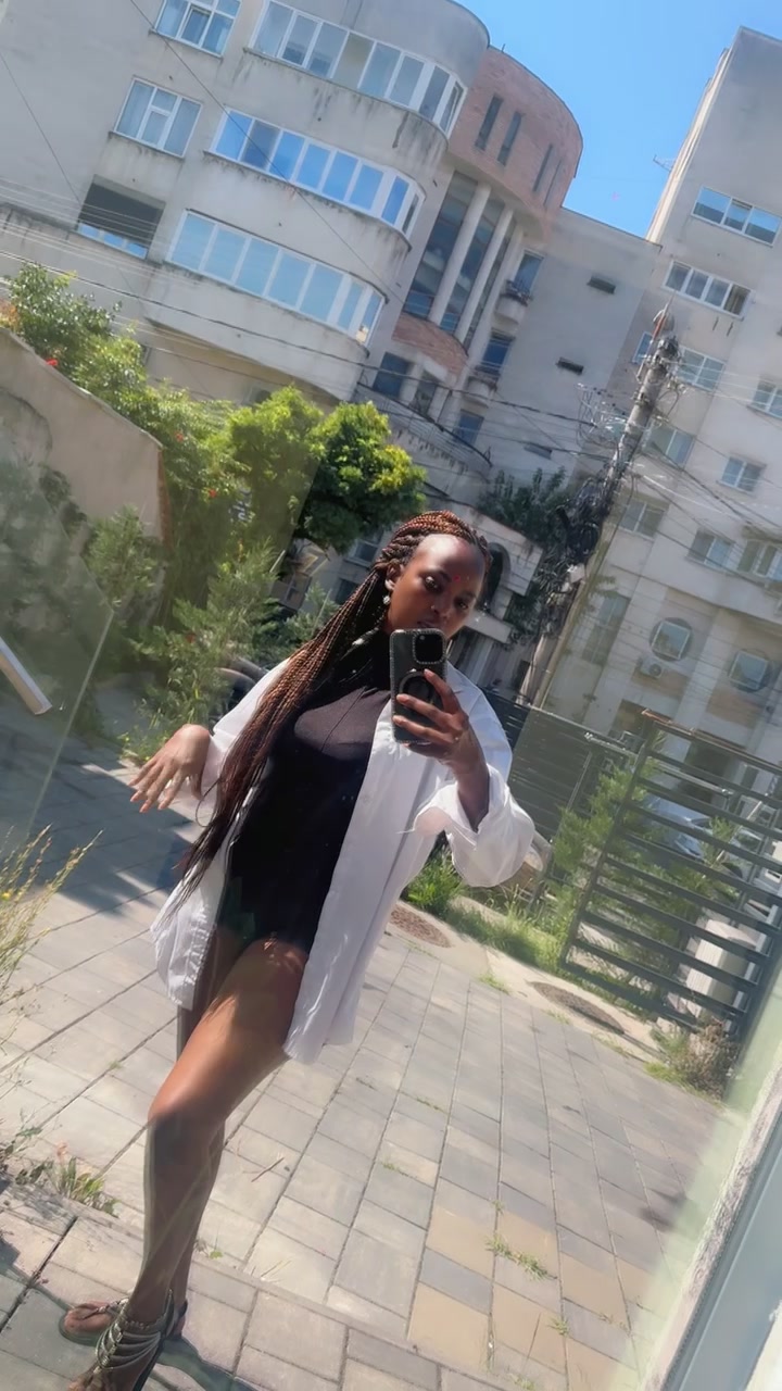 @Barbiecom herself 💕🥰