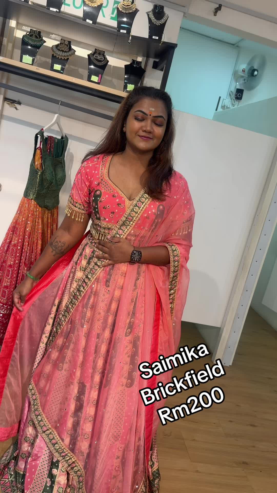 @Saimika Trends