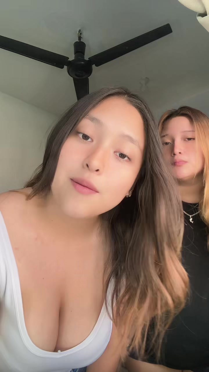 @Melani Andrea🍓