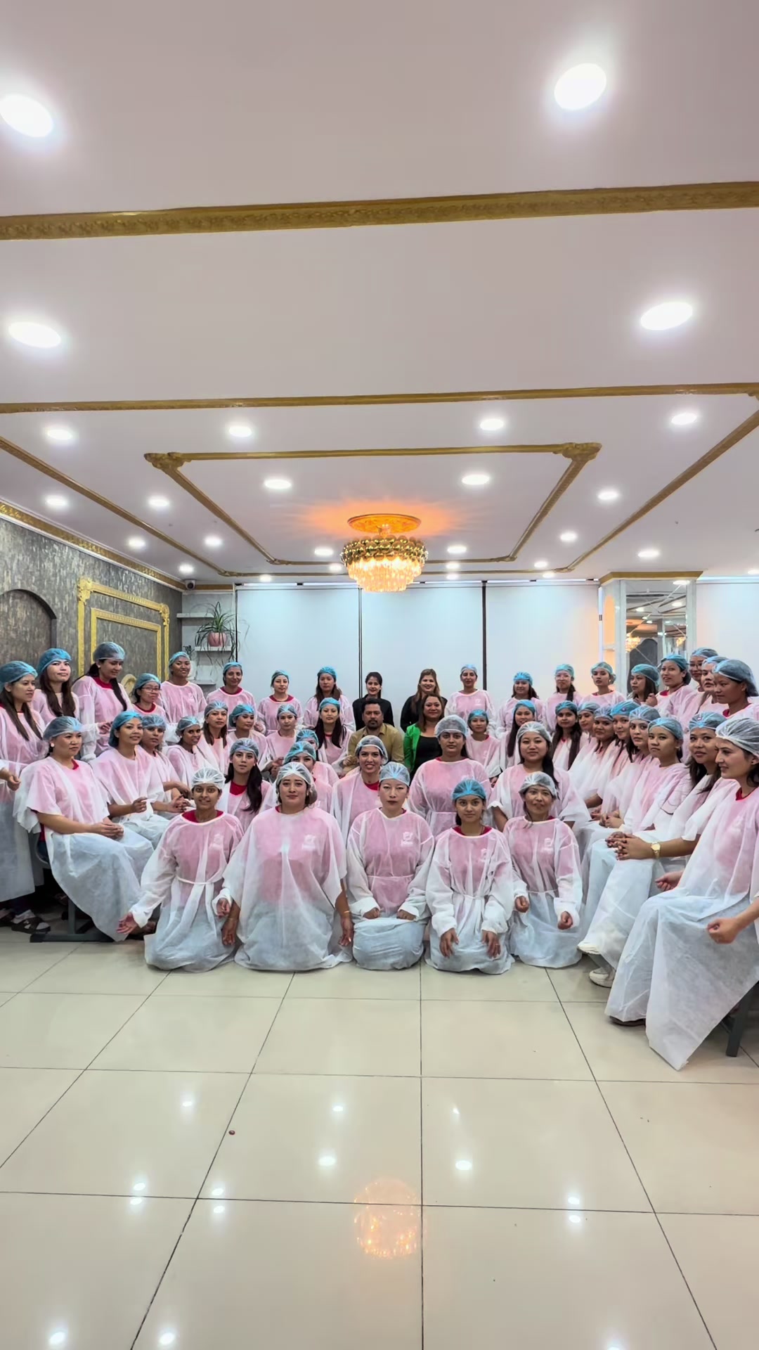 @ZOOM BEAUTY ACADEMY