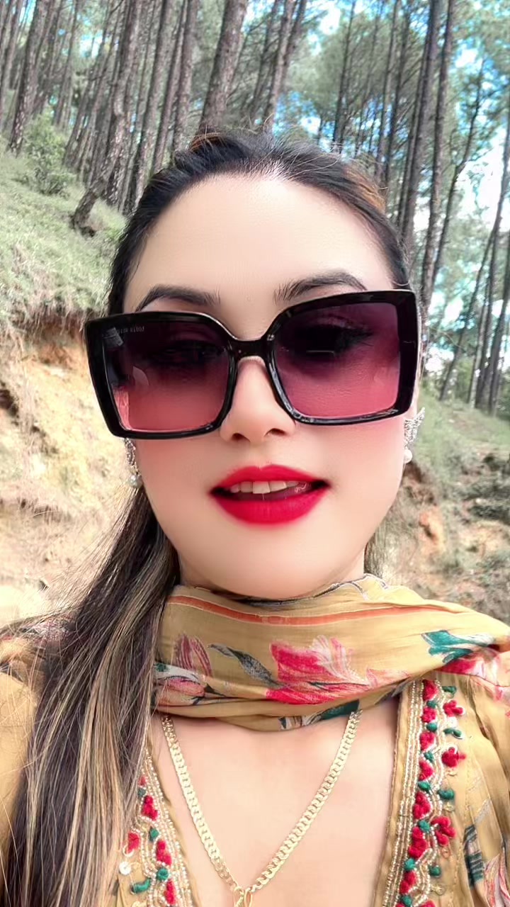 @Chadani queen🦋🥰❤️