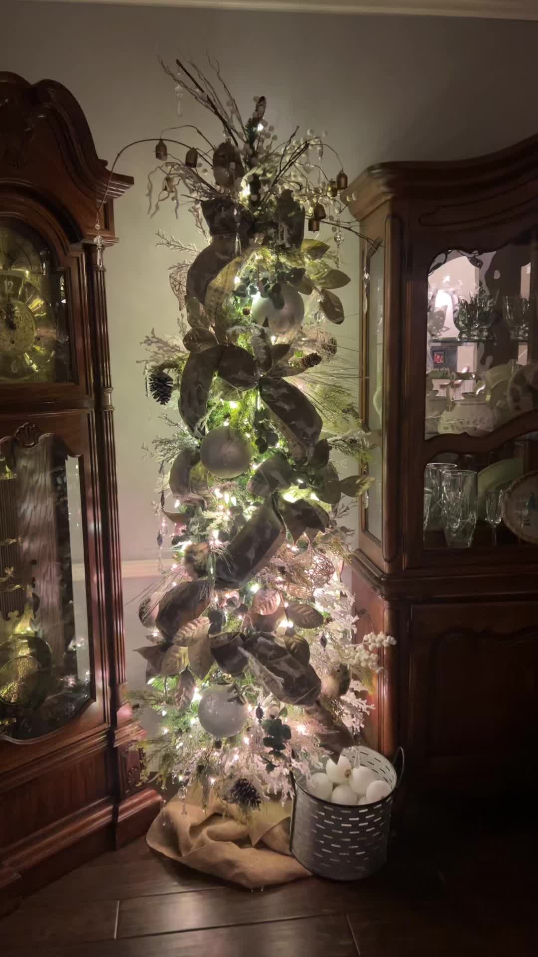 @Wayne Interiors