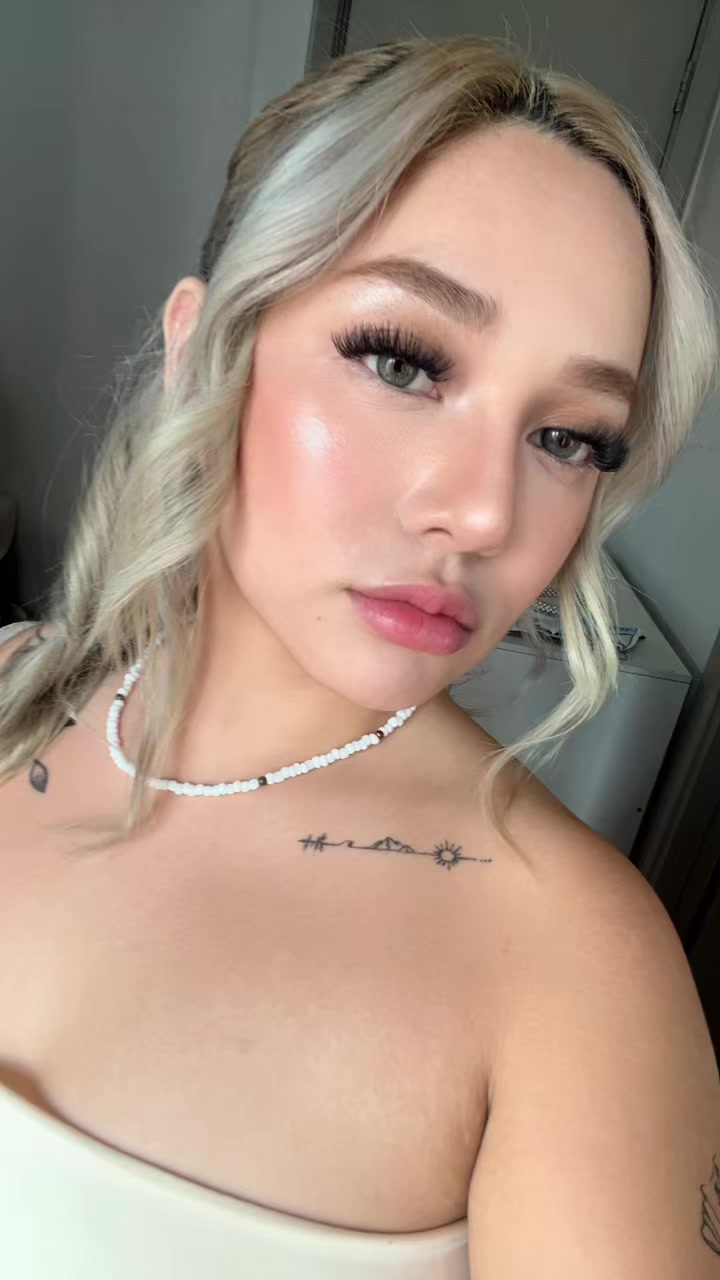 @chelseaberry 💗