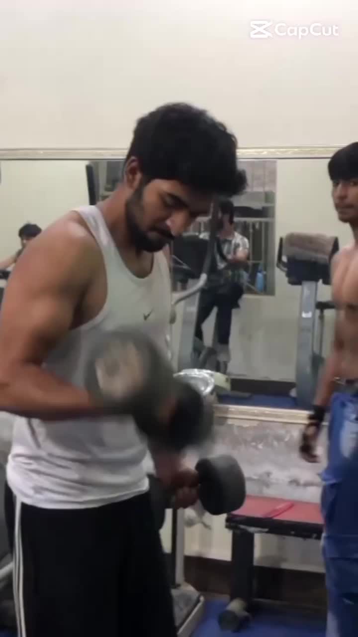@👑ارائیں🦅