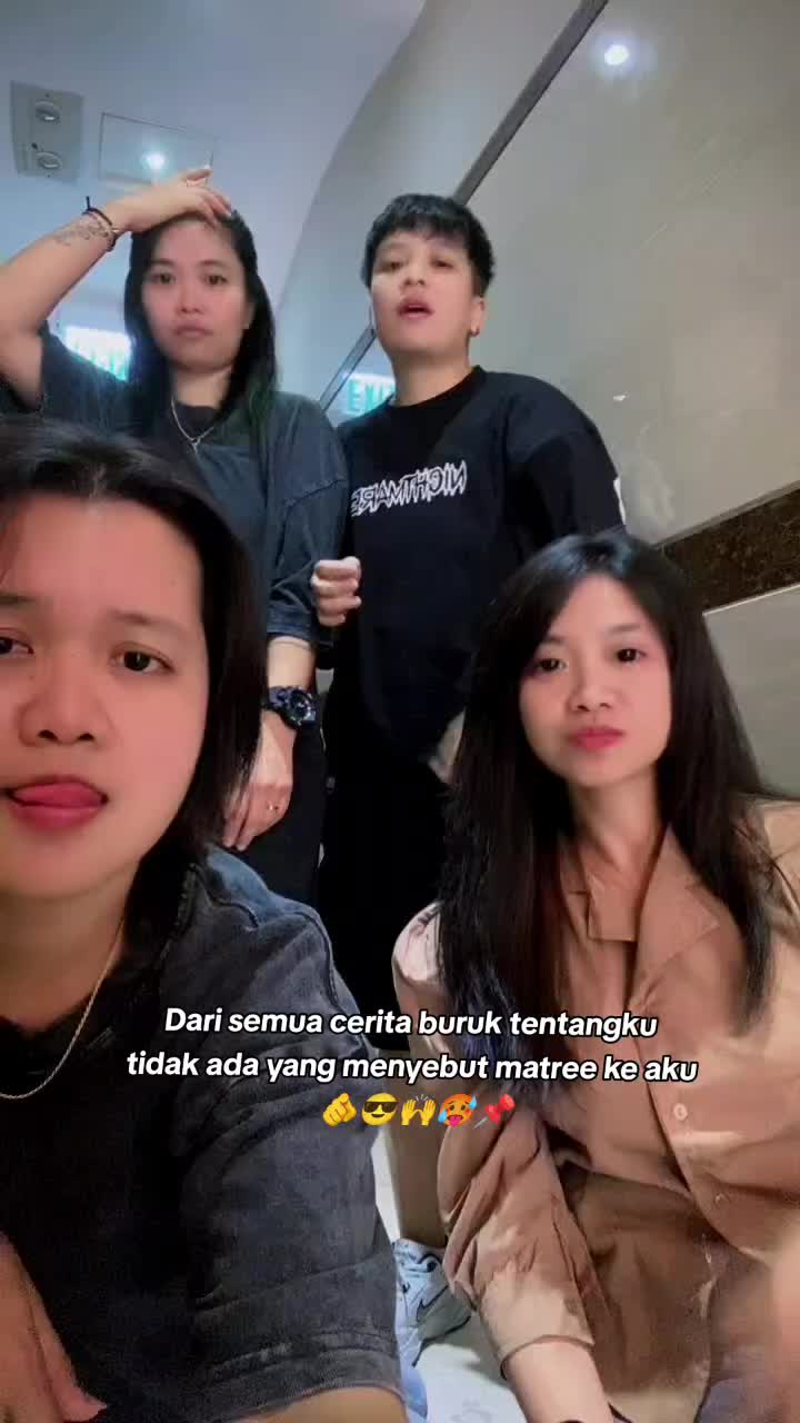 @Mekrok_07