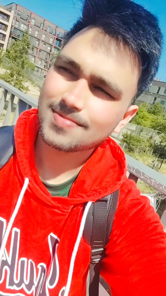@Munna Ram🇳🇵🇳🇵🇬🇧🇬🇧