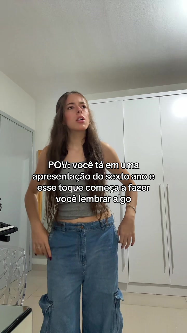 @Julia Andrade