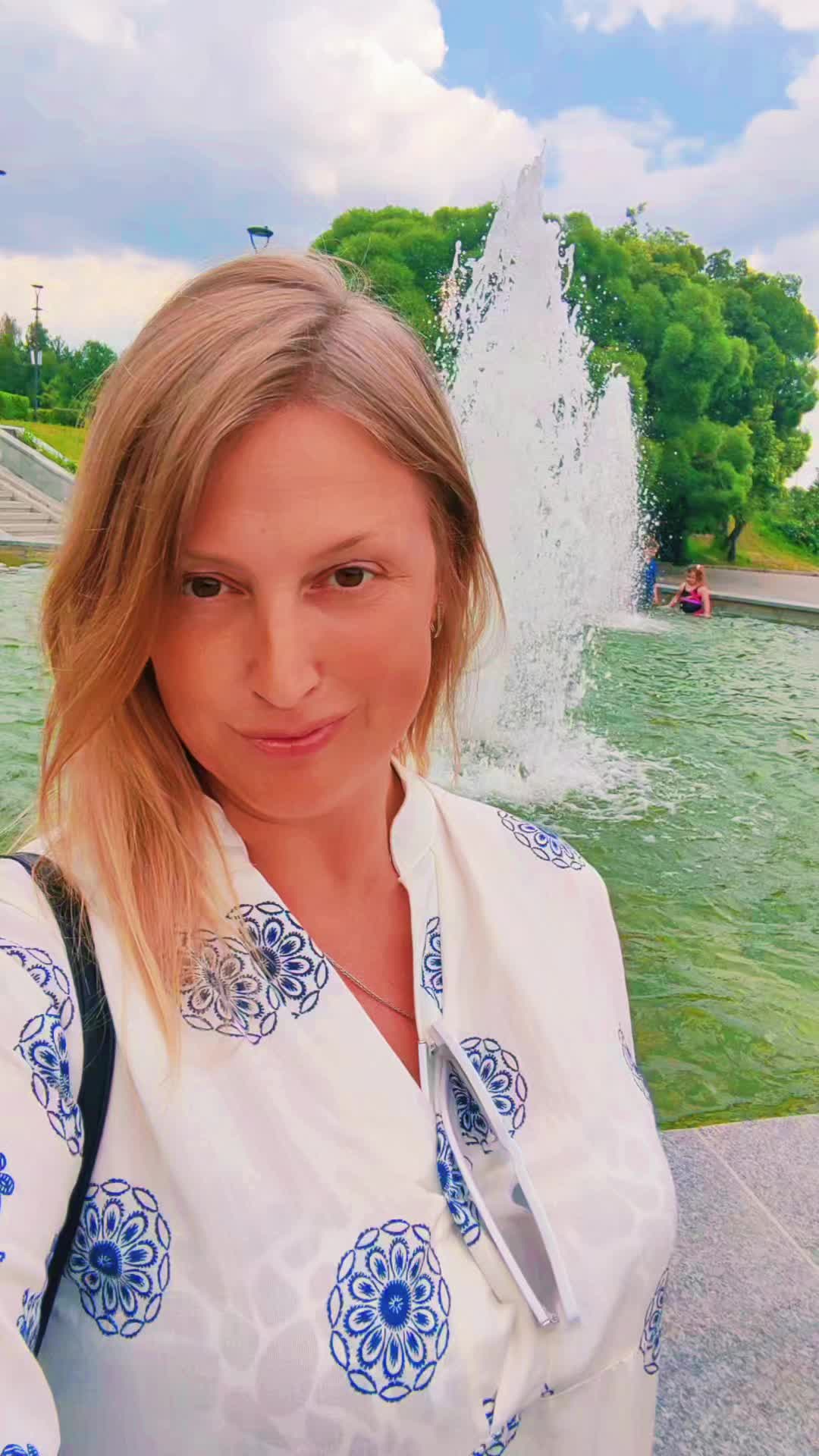 @Елена