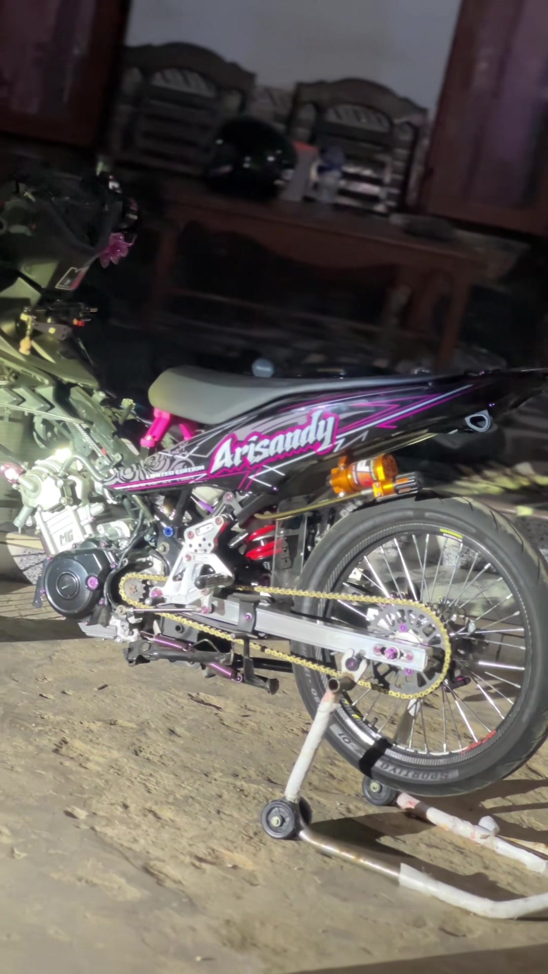 @Royhan_arisandy
