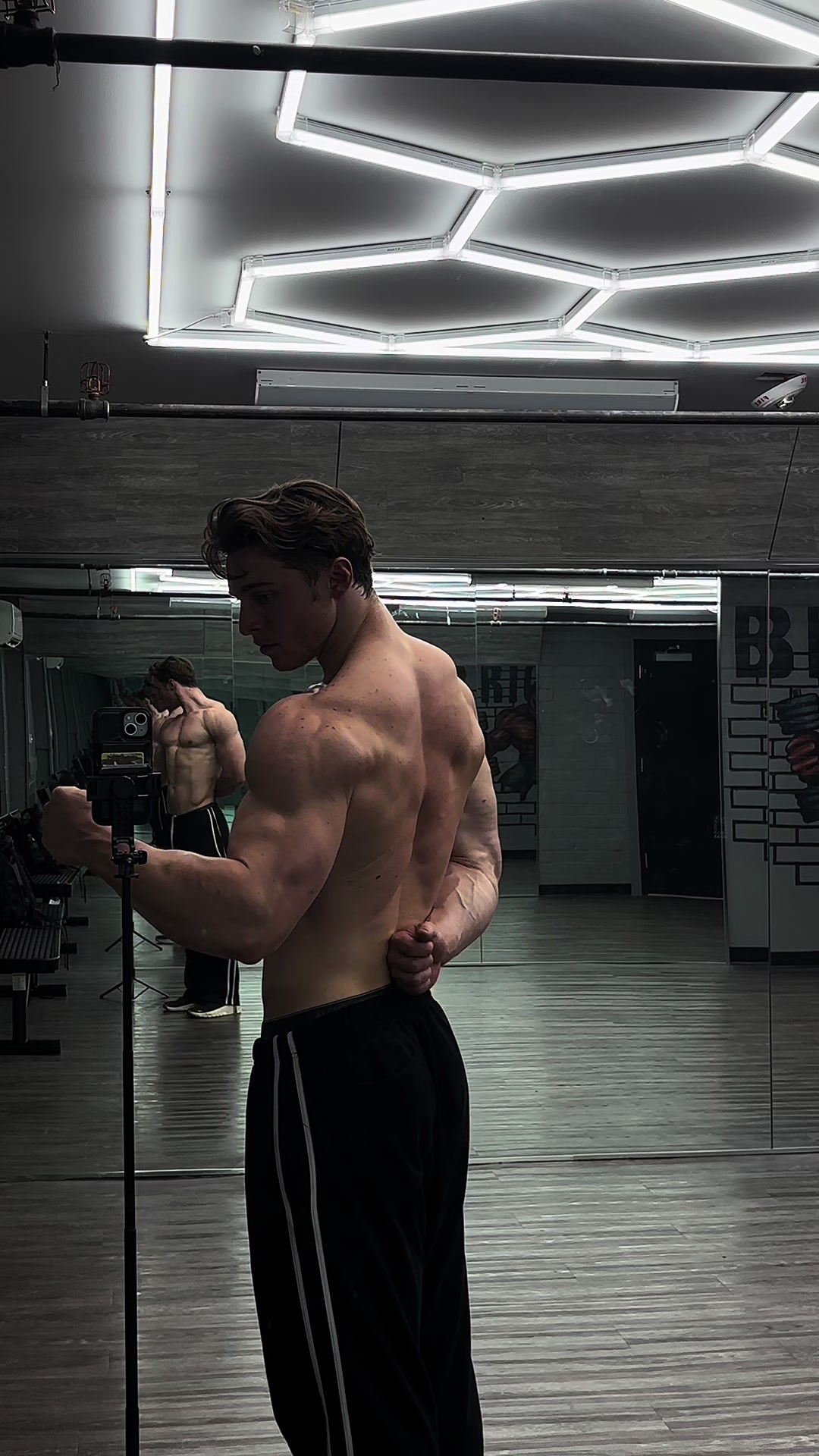 @EvanHamiIton