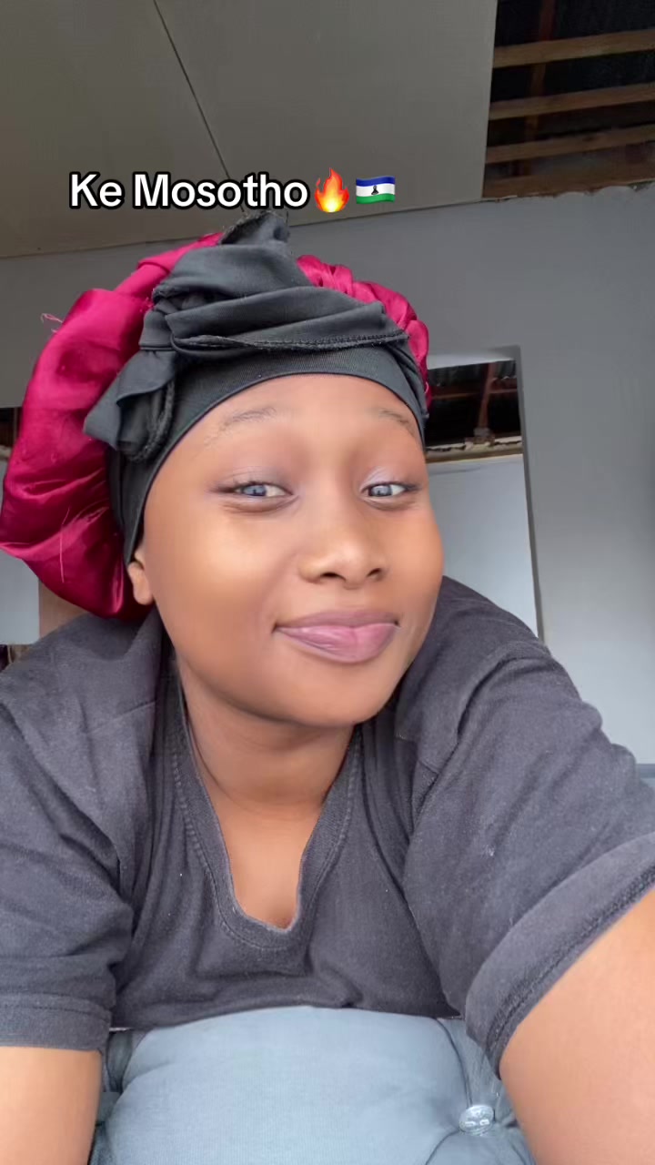 @Refiloe_Petunia🤍🌺|