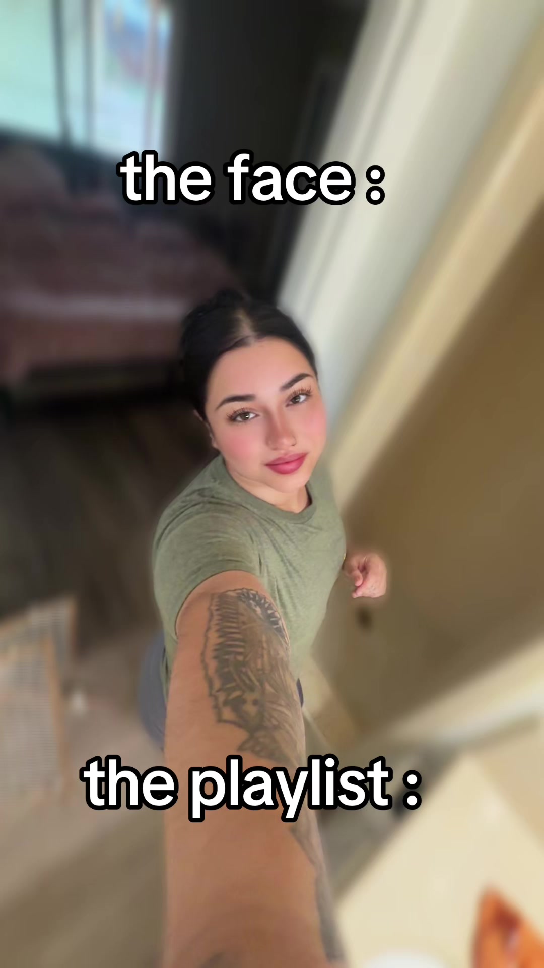@Glashesbby🏳️&zwj;🌈👩🏻&zwj;🍳