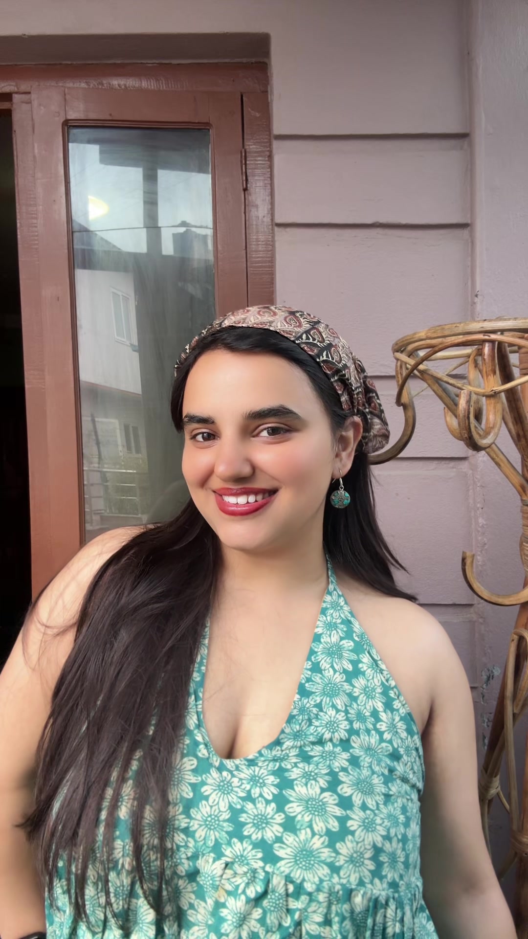 @Prapti🤍