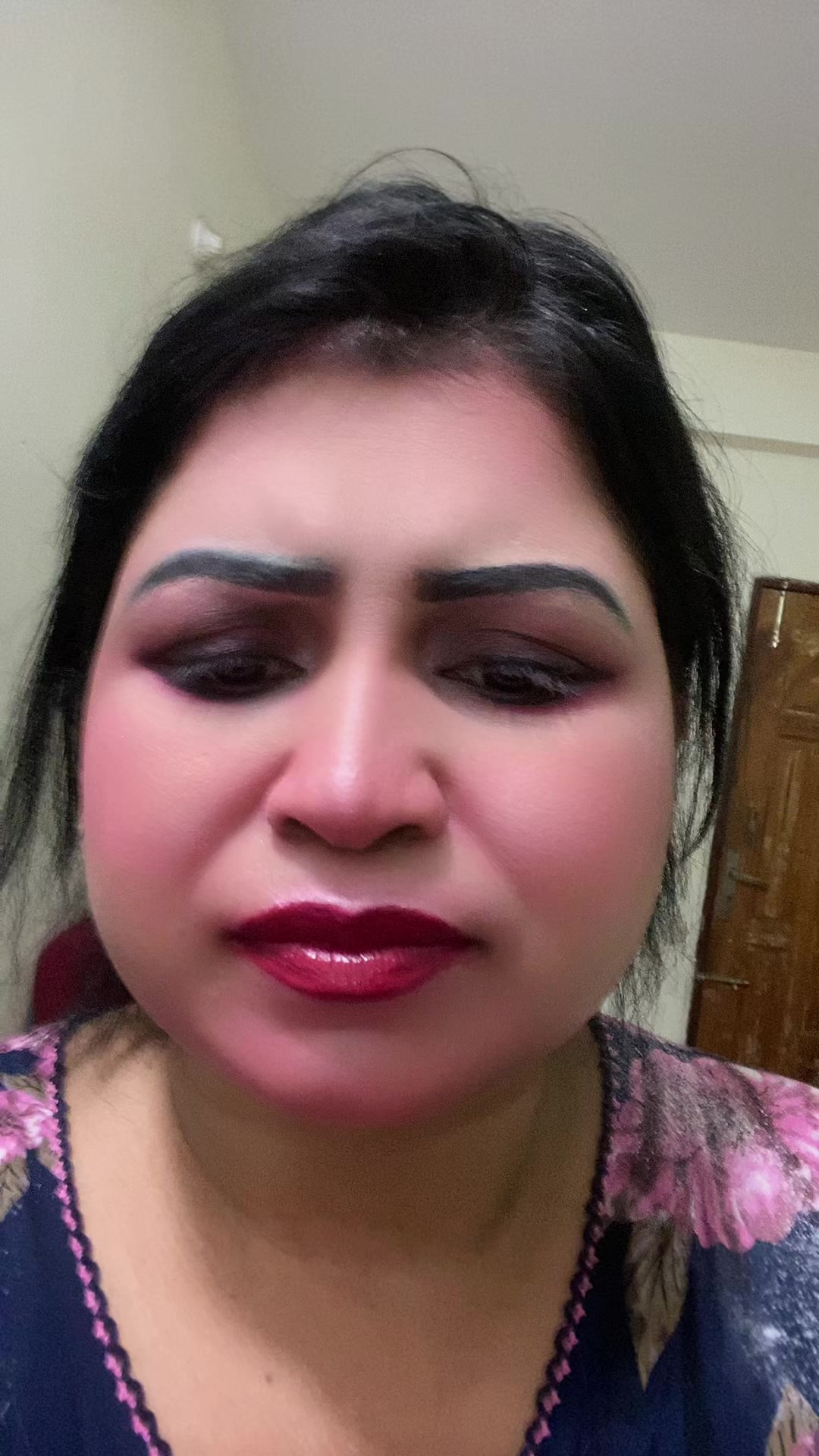 @Sharmin Shila cream apađ