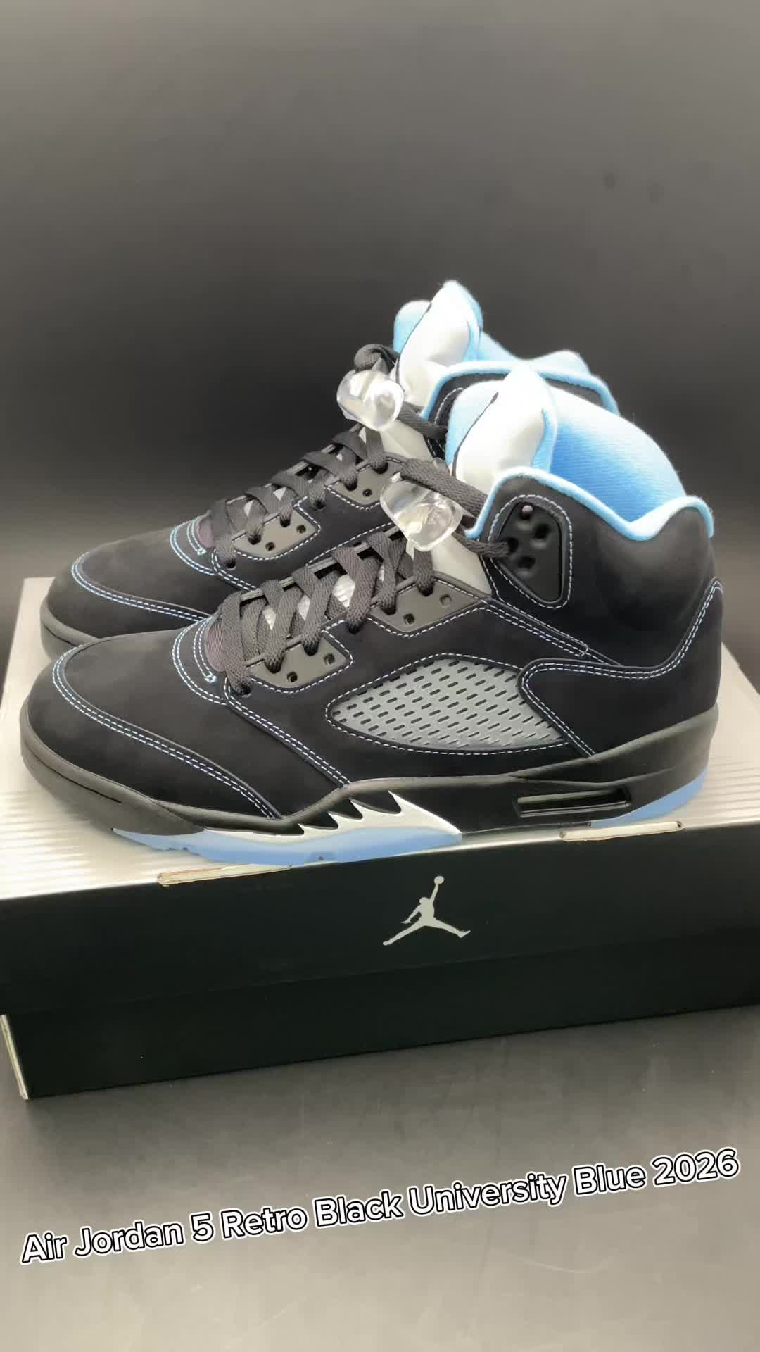 @sneakercool_