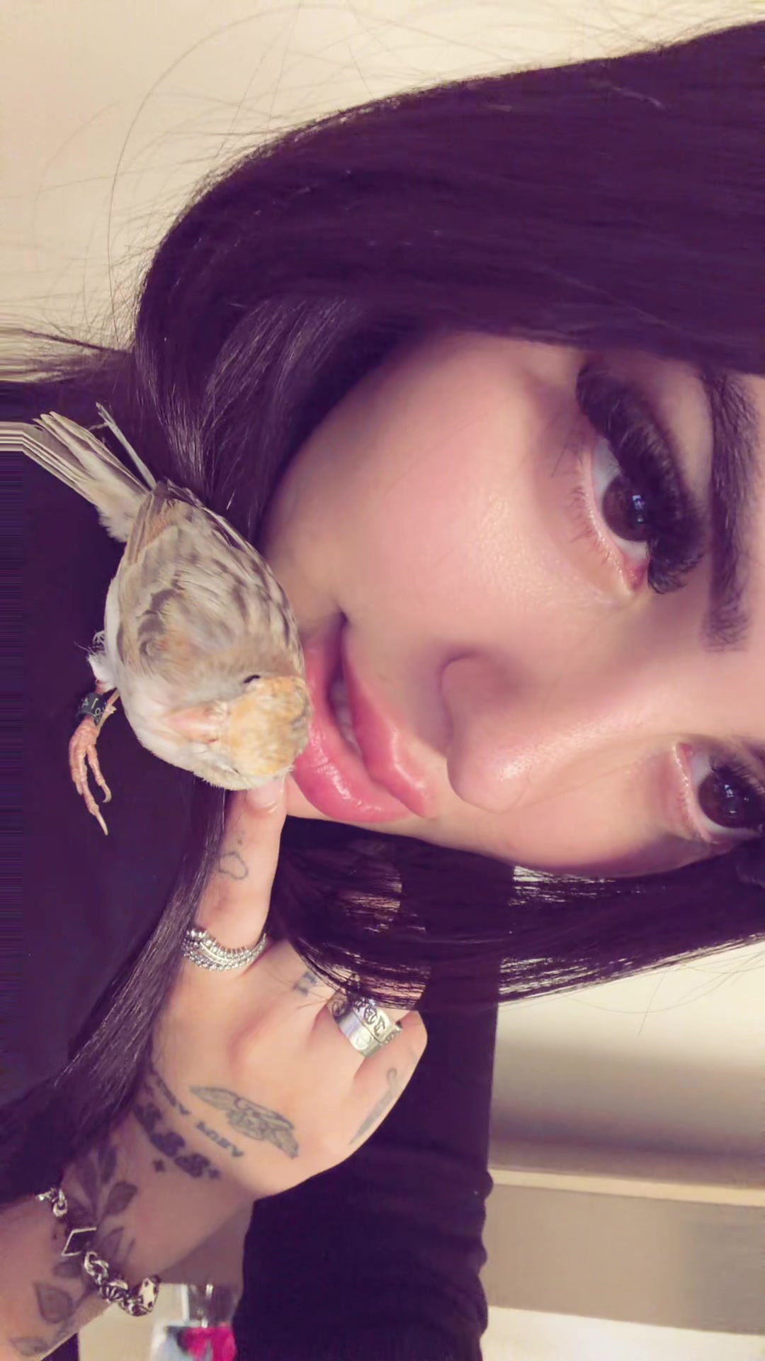 @Ana