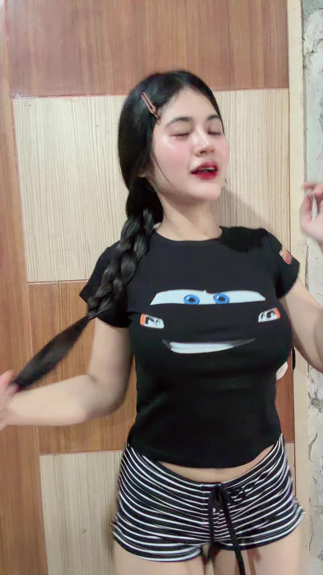 @รัชนก ศรีพลอย