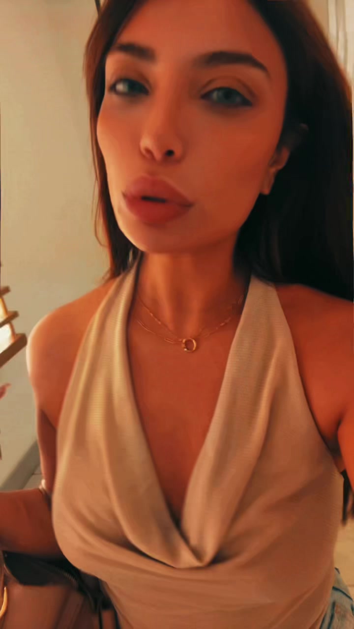 @juliabal
