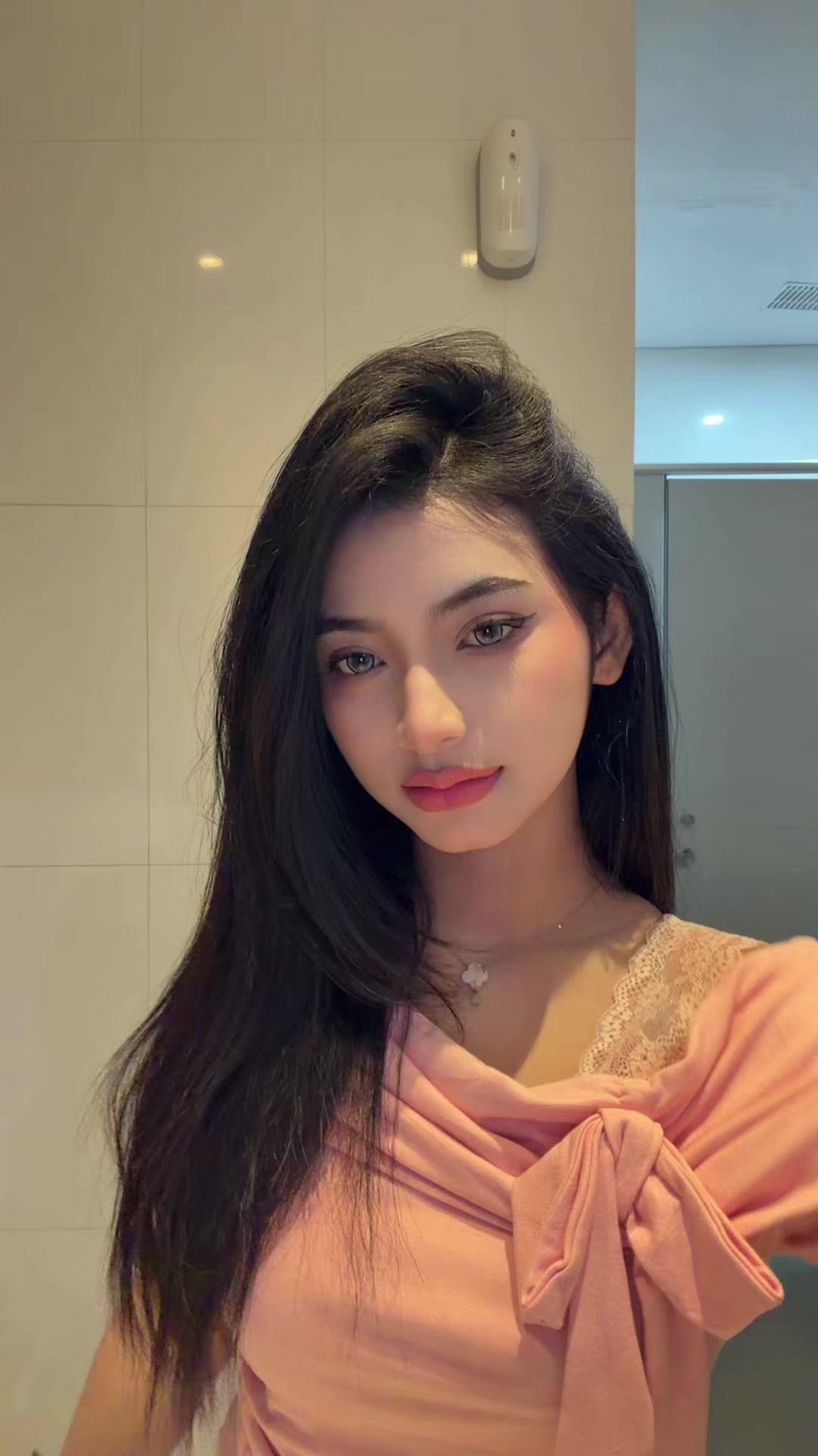 @veee🦫
