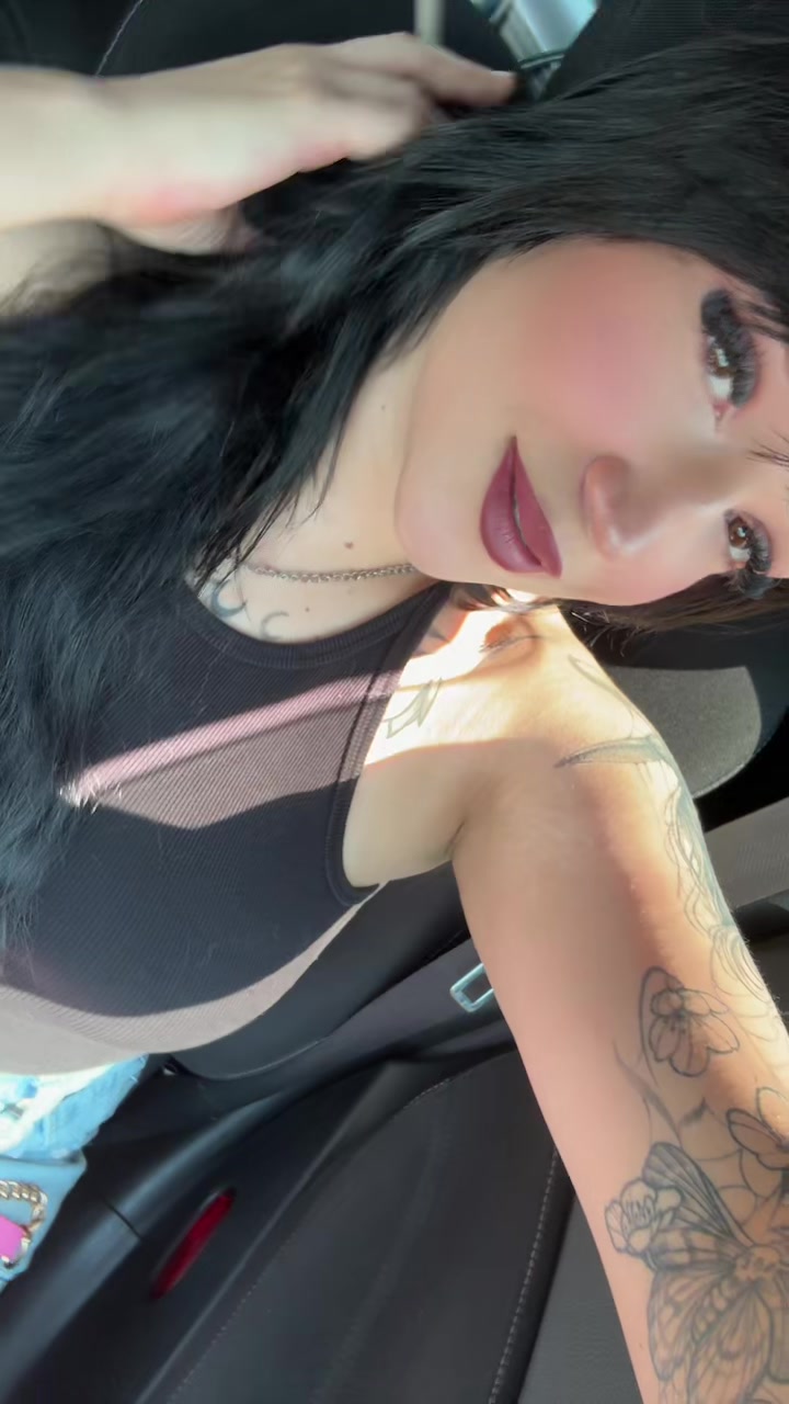 @Skylie🖤