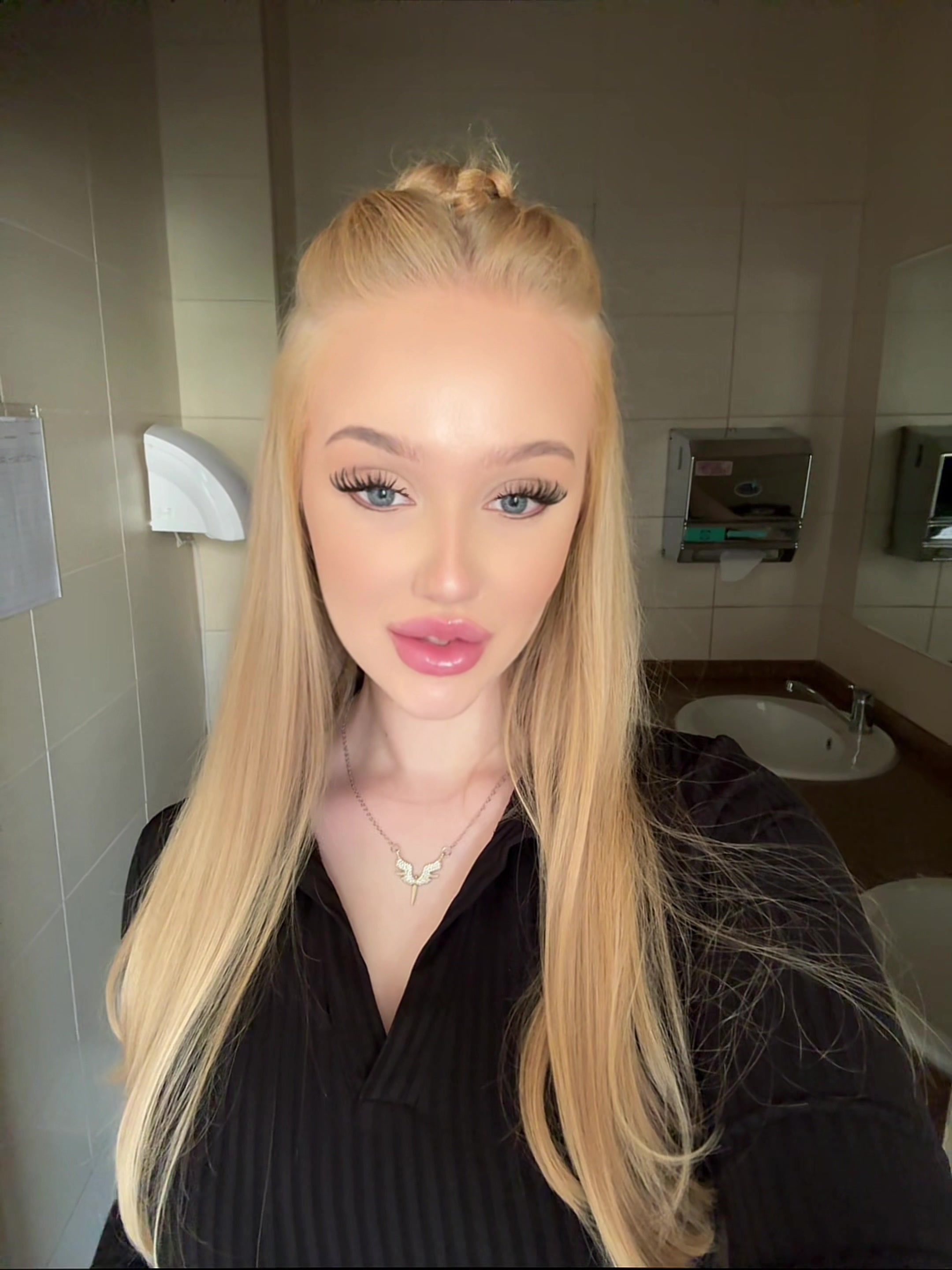 @Лера блонди