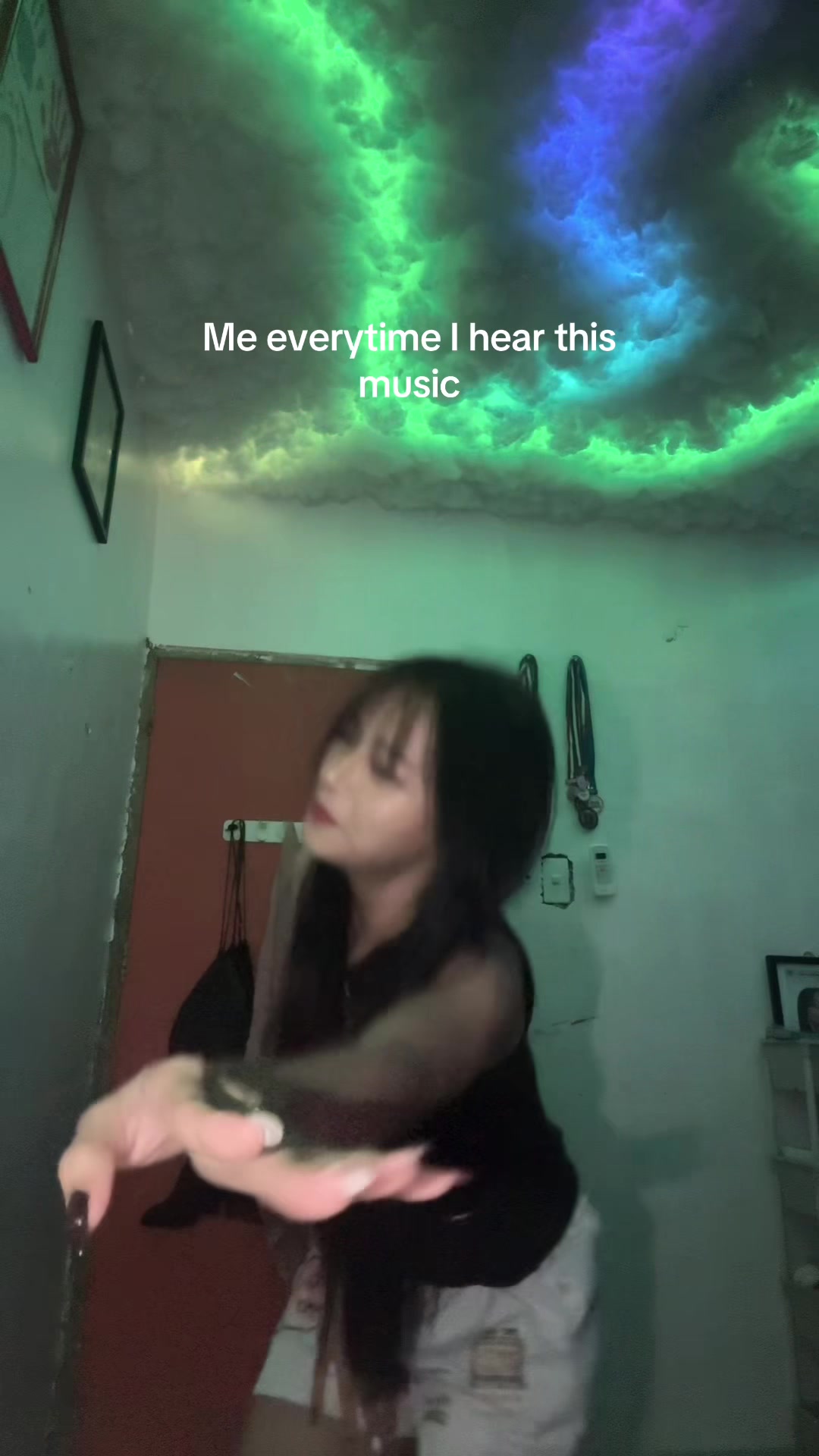 @S A C H I E X
