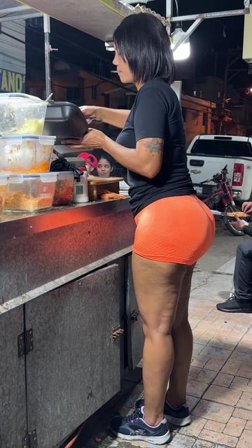 @dlucyempanadas