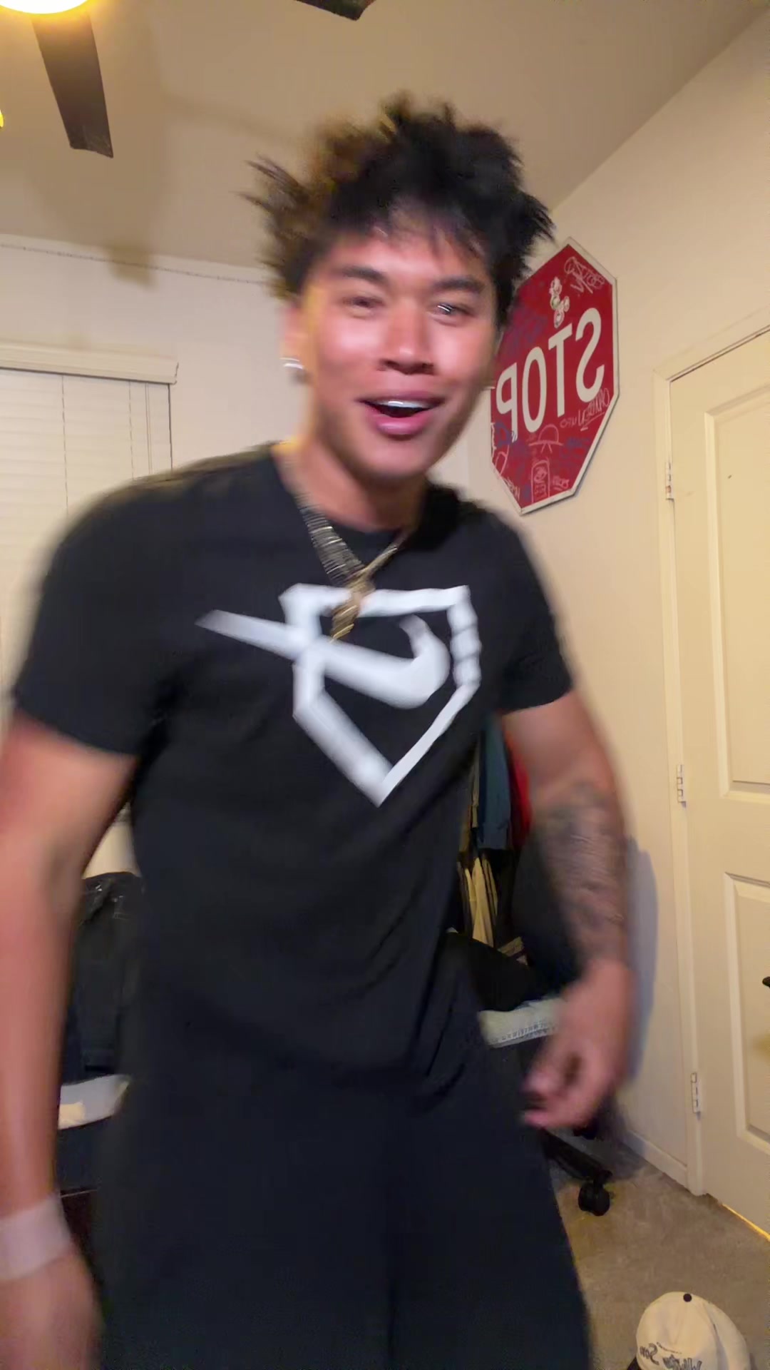 @luvazns