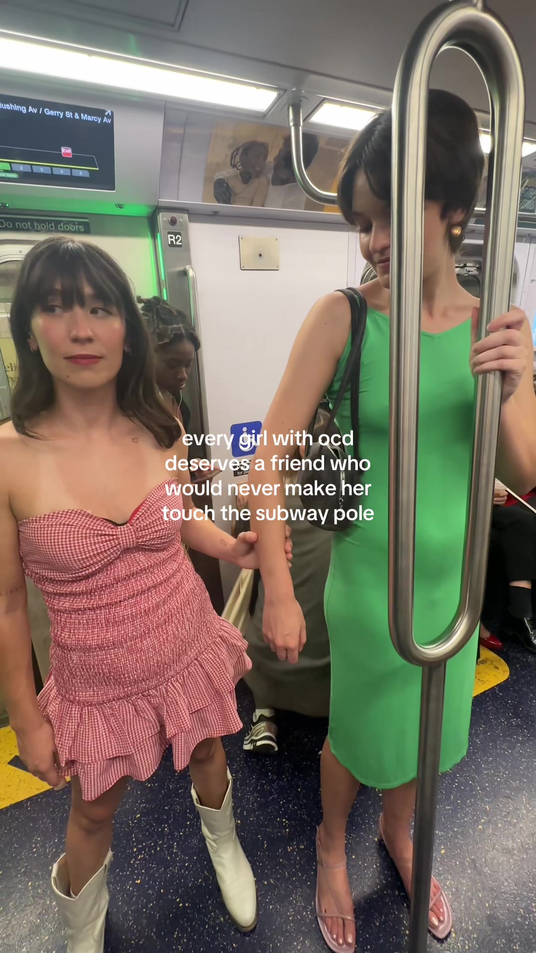@nicolebeverlycooper