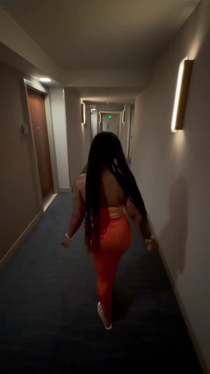 @🤎