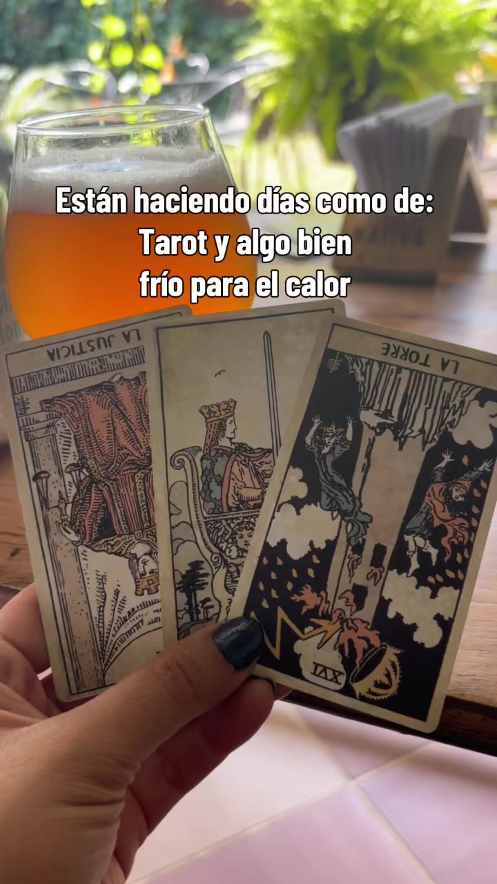 @T de Tarot