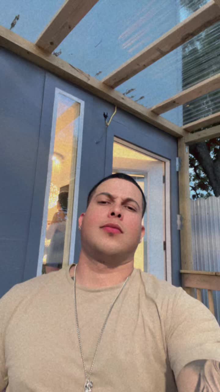 @yanders2131
