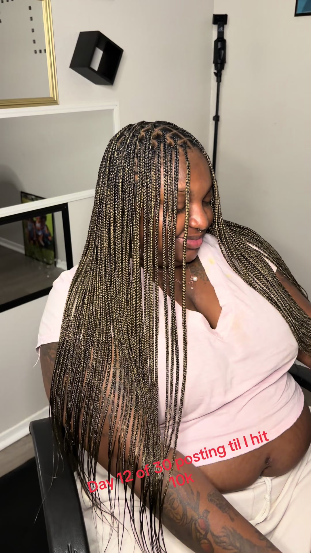 @Re_Charell 🥰