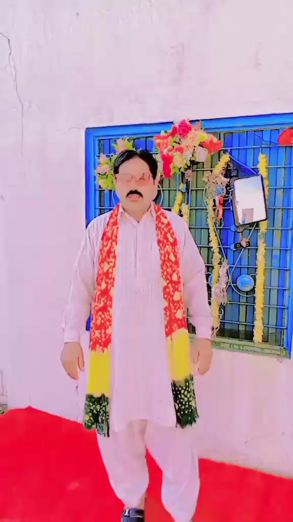 @👑 Mushtaq Ahmad 👑