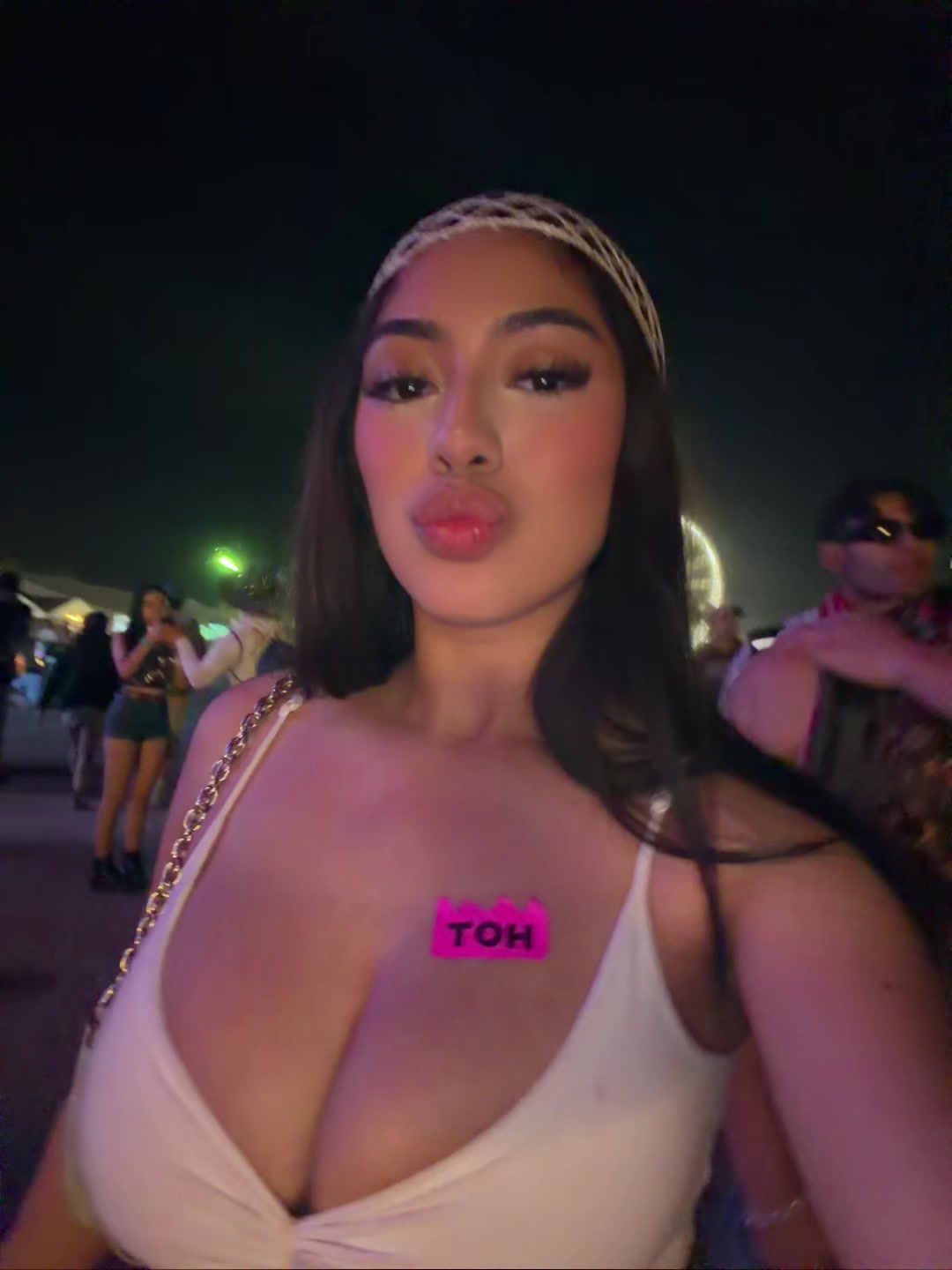 @Alexis