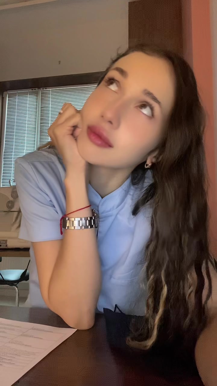 @𝐋