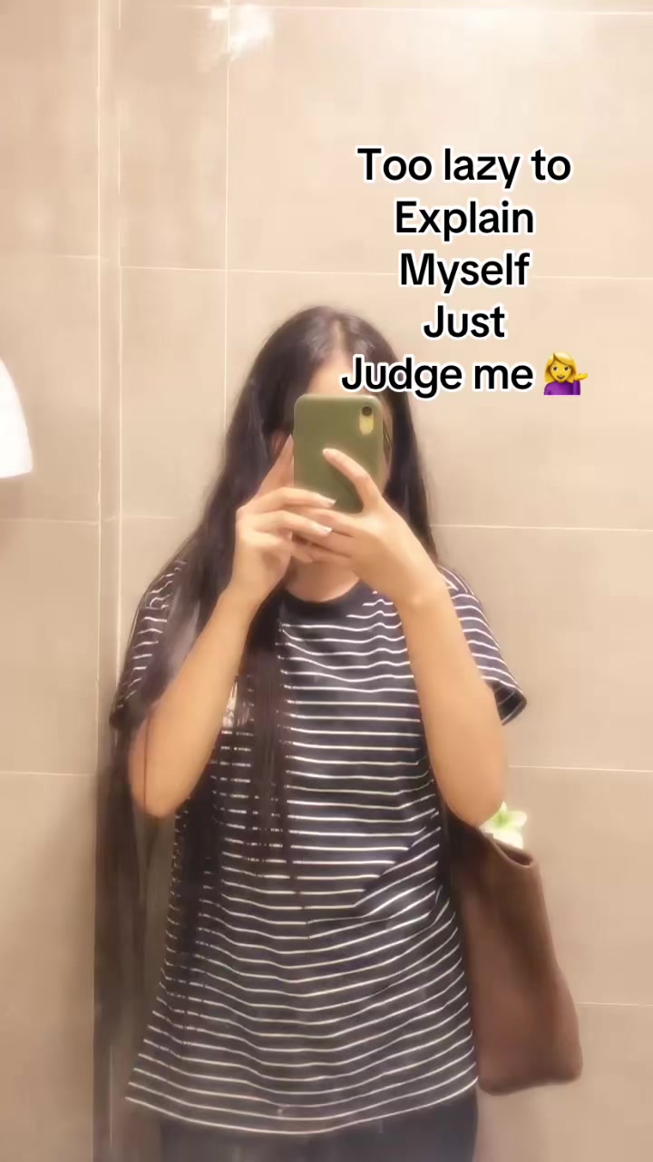 @Neela🦋
