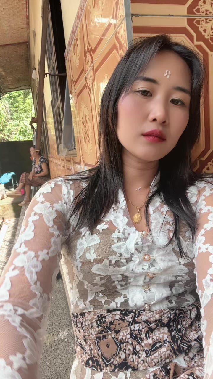 @tini_suwitri