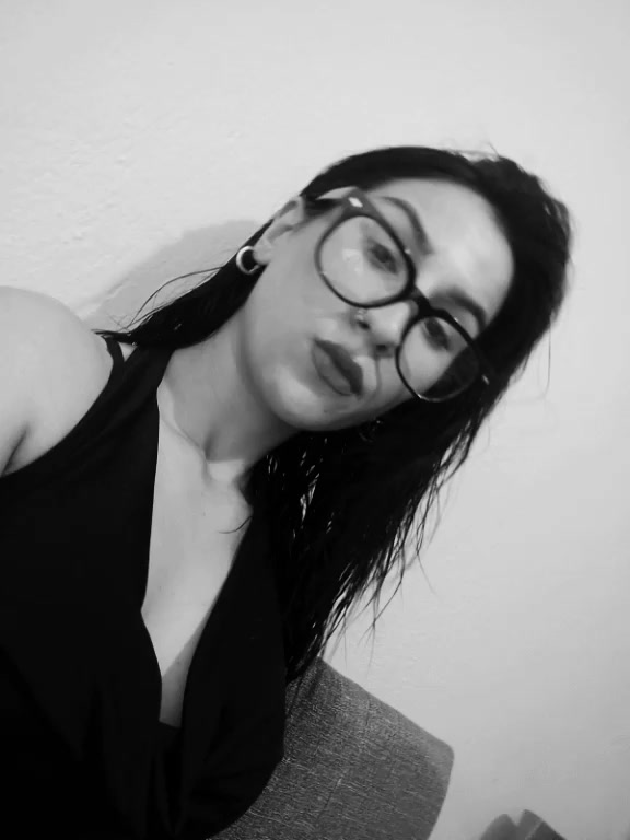 @nurozdeemrr