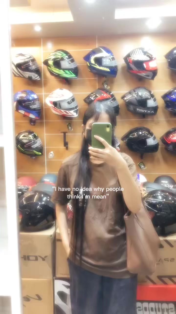 @Neela🦋