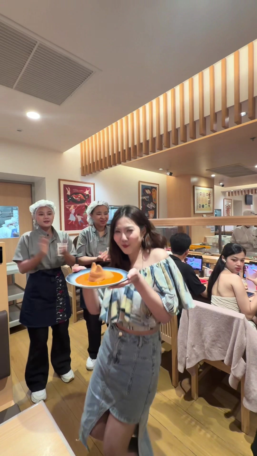 @Qvy Boonchanawiwat