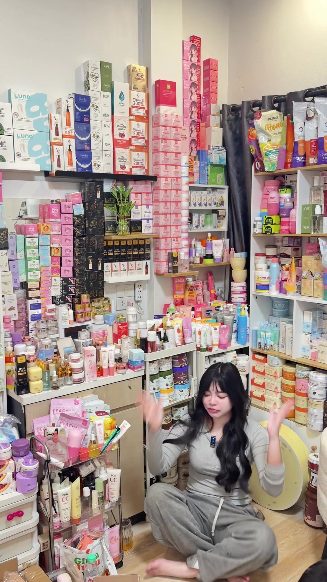 @ดีที่ชอบจัดโต๊ะเครื่องเเป้ง🎀✨